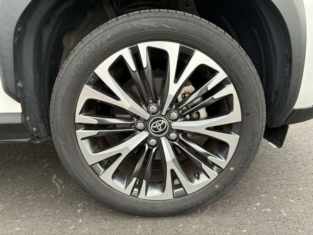 TOYOTA YARIS CROSS HYBRID 2023 Image 31