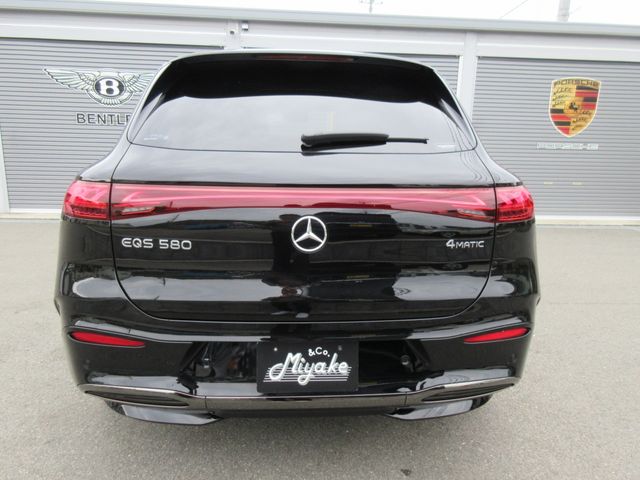 MERCEDES BENZ EQS SU 2023 Image 31