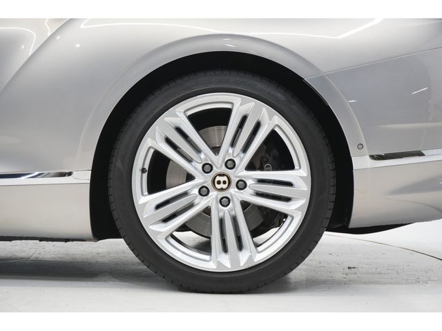 BENTLEY COUPE 2019 Image 31