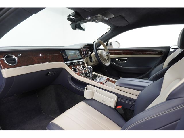 BENTLEY COUPE 2019 Image 31