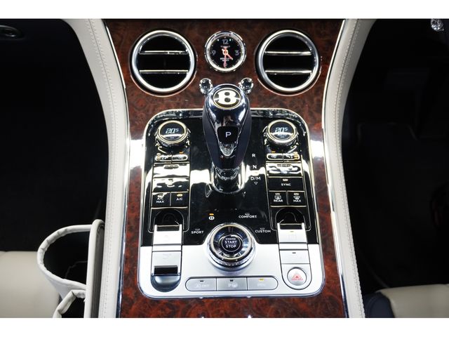 BENTLEY COUPE 2019 Image 31