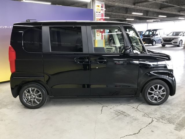 HONDA N BOX 2022 Image 31