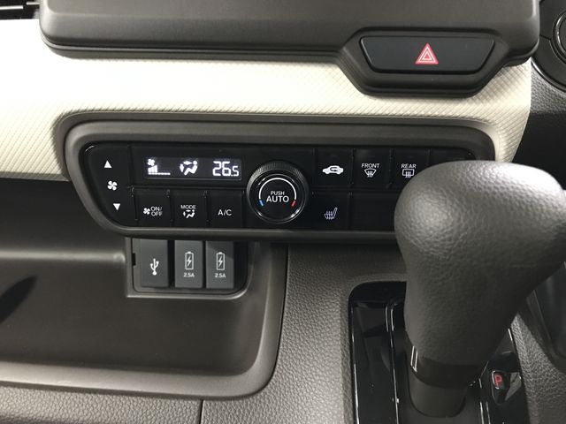 HONDA N BOX 2022 Image 31