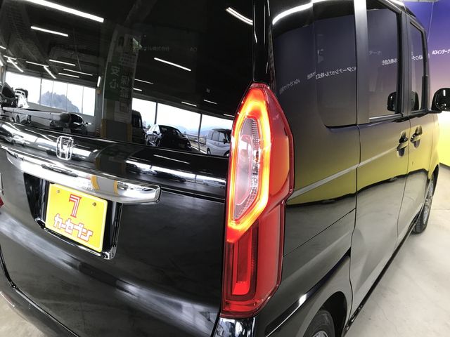 HONDA N BOX 2022 Image 31
