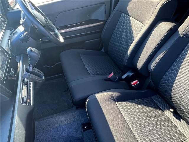 SUZUKI WAGON R CUSTOM Z 2023 Image 31