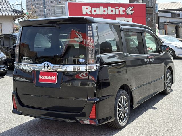 TOYOTA VOXY 2015 Image 31