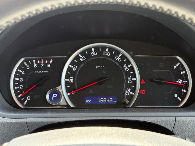 TOYOTA VOXY 2015 Image 31