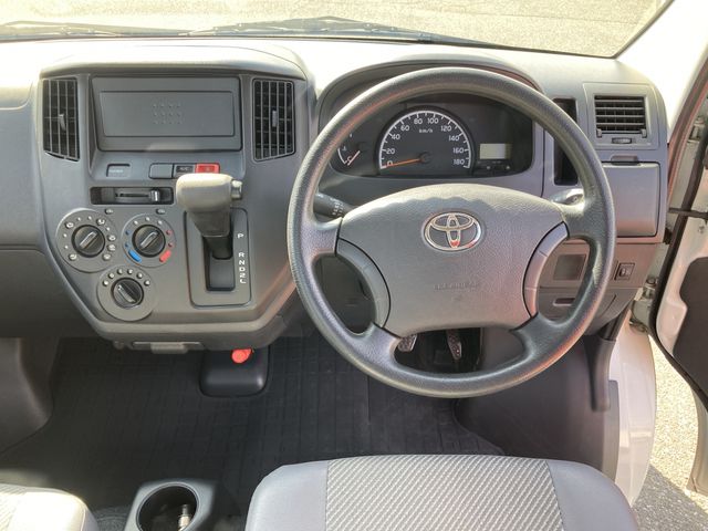 TOYOTA TOWNACE TRUCK 2WD 2019 Image 31