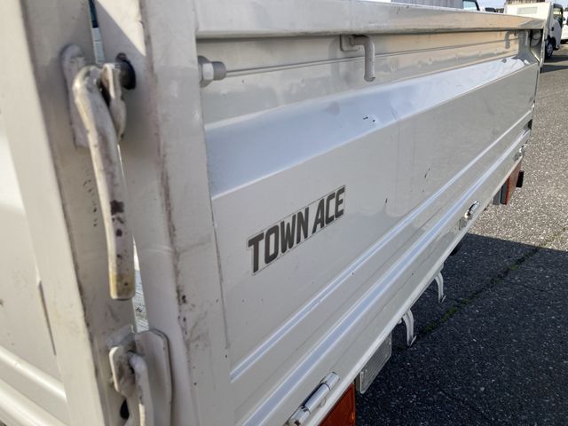 TOYOTA TOWNACE TRUCK 2WD 2019 Image 31