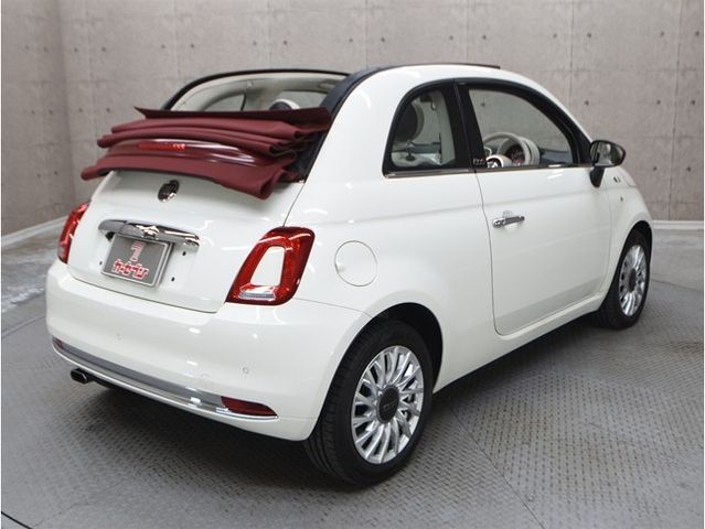 FIAT 500C 2019 Image 31