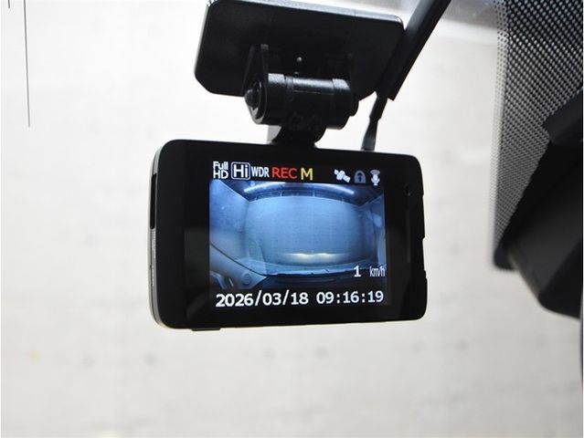 FIAT 500C 2019 Image 31