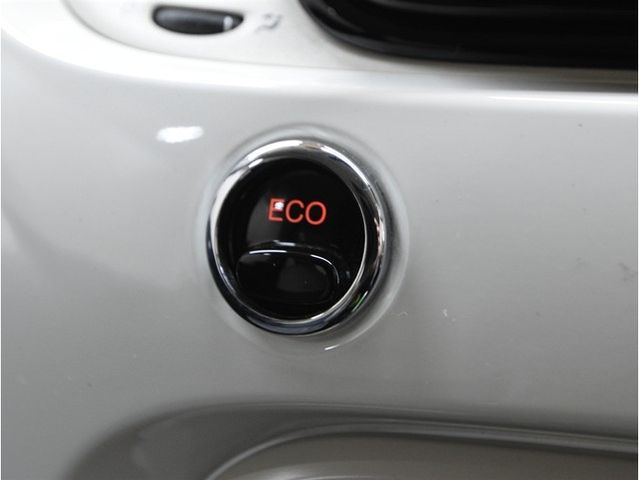 FIAT 500C 2019 Image 31