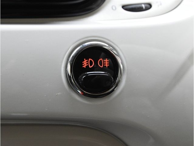 FIAT 500C 2019 Image 31