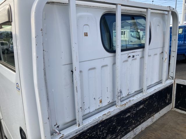 MITSUBISHI CANTER GUTS 2016 Image 31