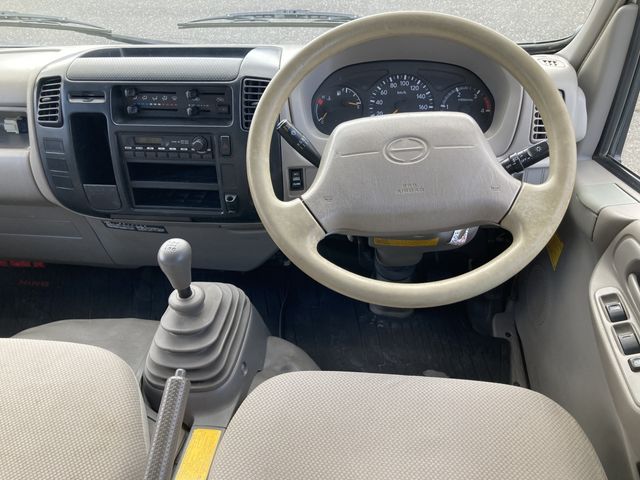 HINO DUTRO ROUTE VAN 2007 Image 31