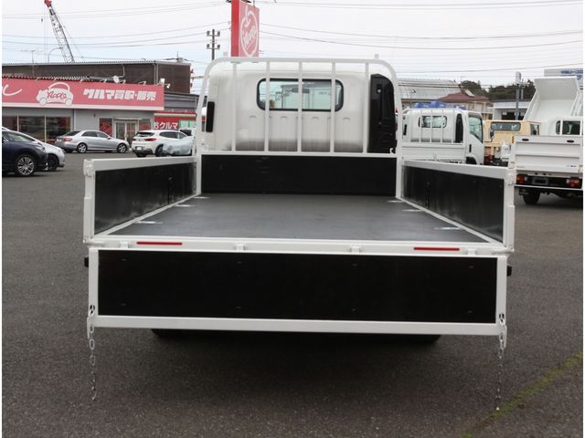 ISUZU ELF 2021 Image 31