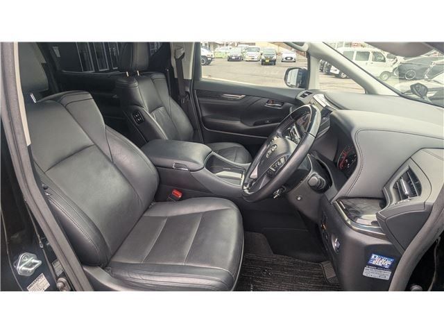 TOYOTA ALPHARD 2018 Image 31