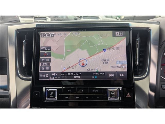 TOYOTA ALPHARD 2018 Image 31