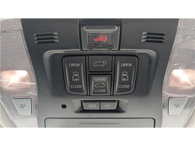 TOYOTA ALPHARD 2018 Image 31