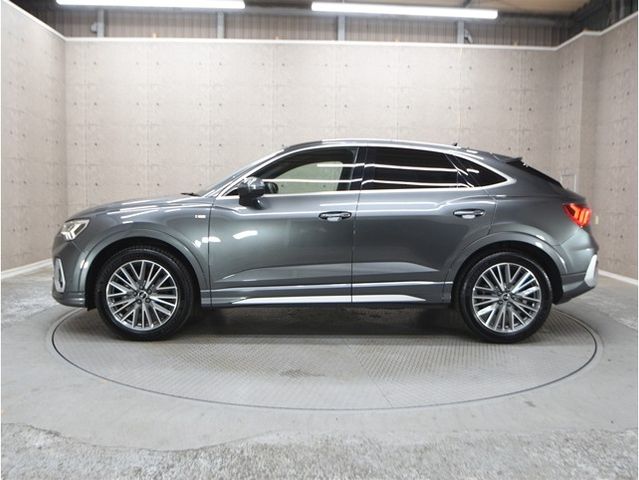 AUDI Q3 2021 Image 31