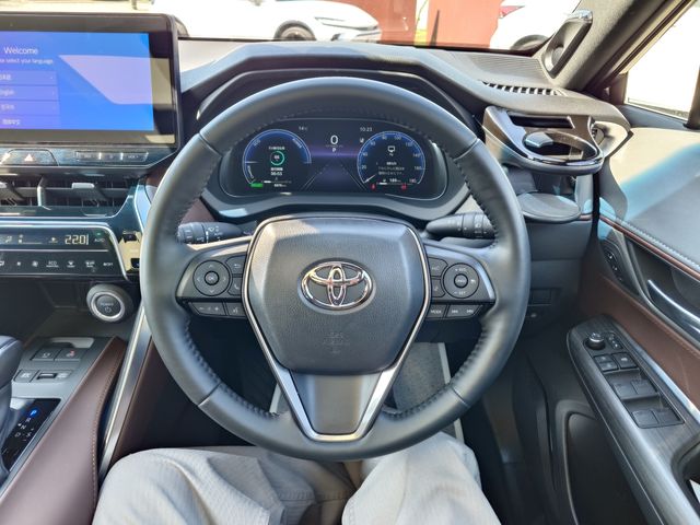 TOYOTA HARRIER HYBRID 2024 Image 31