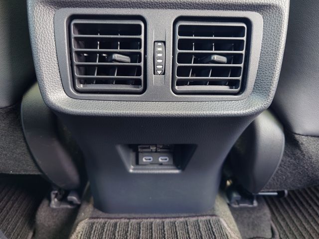 TOYOTA HARRIER HYBRID 2024 Image 31