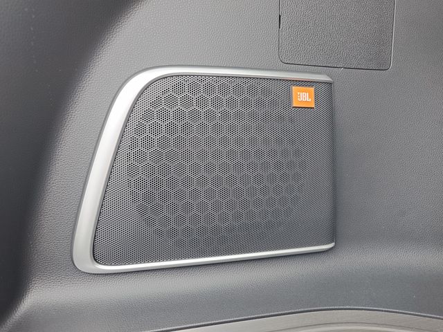 TOYOTA HARRIER HYBRID 2024 Image 31