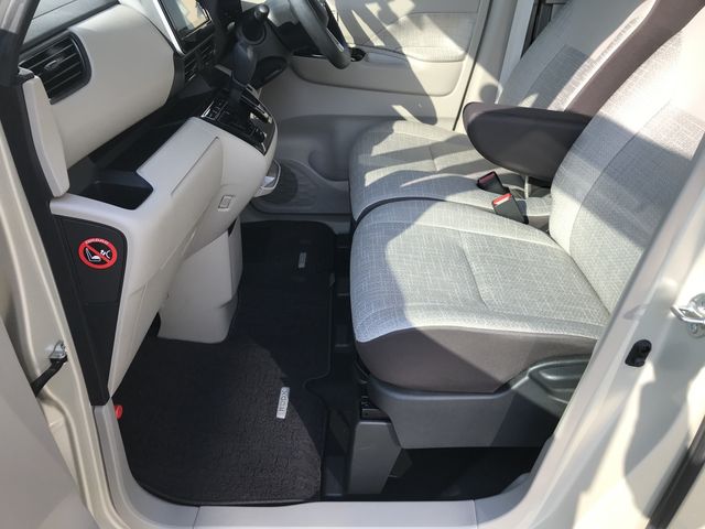 NISSAN ROOX 2023 Image 31