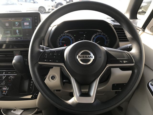 NISSAN ROOX 2023 Image 31