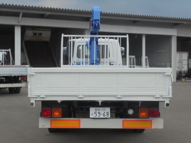 MITSUBISHI FUSOU FIGHTER 2006 Image 31