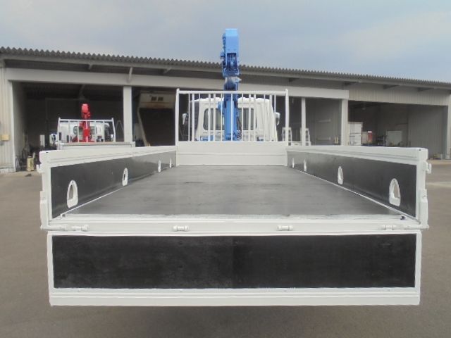 MITSUBISHI FUSOU FIGHTER 2006 Image 31