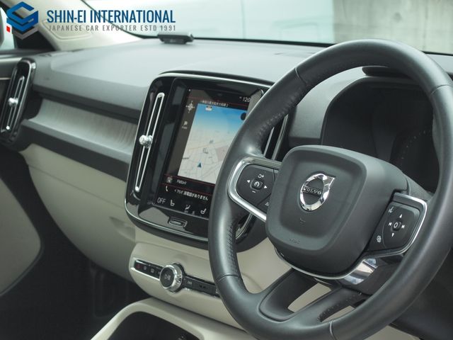 VOLVO XC40 2021 Image 31