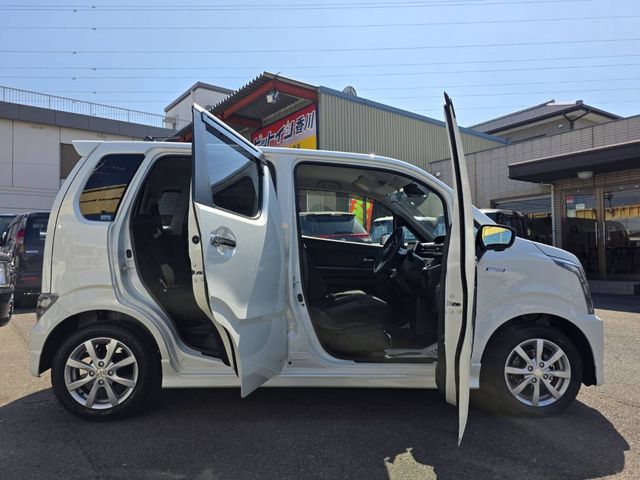 SUZUKI WAGON R STINGRAY 2021 Image 31