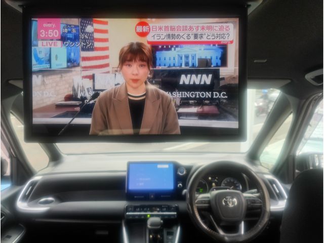 TOYOTA VOXY HYBRID 2023 Image 31