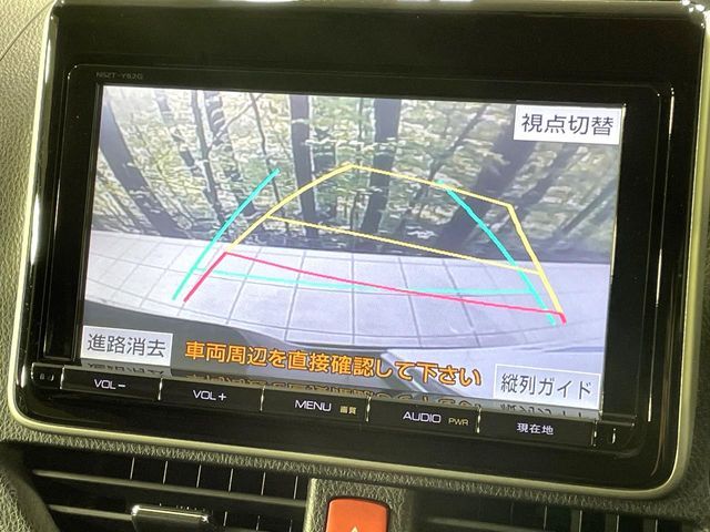 TOYOTA VOXY 2014 Image 31