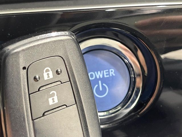 TOYOTA PRIUS 2016 Image 31