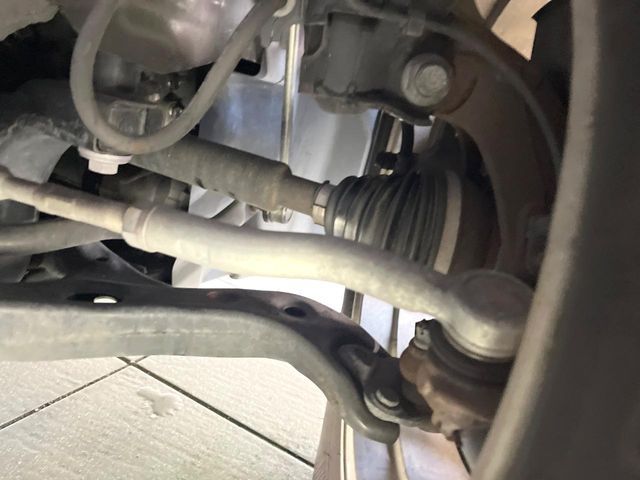 TOYOTA PRIUS 2016 Image 31