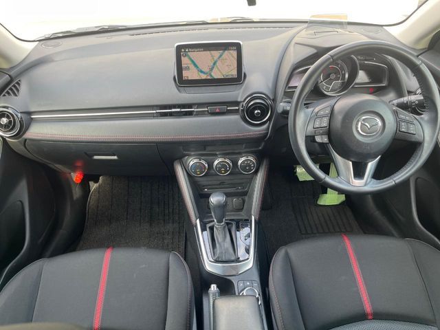 MAZDA DEMIO 2015 Image 31