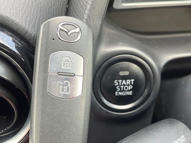 MAZDA DEMIO 2015 Image 31