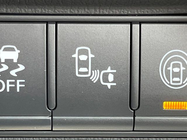 NISSAN FUGA HYBRID 2019 Image 31