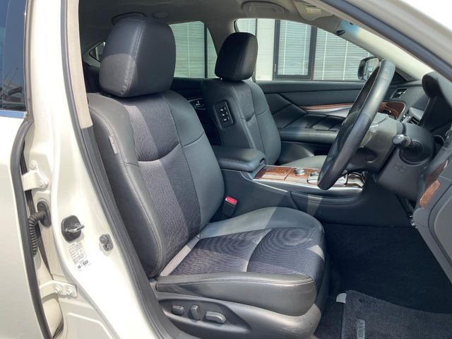 NISSAN FUGA HYBRID 2019 Image 31