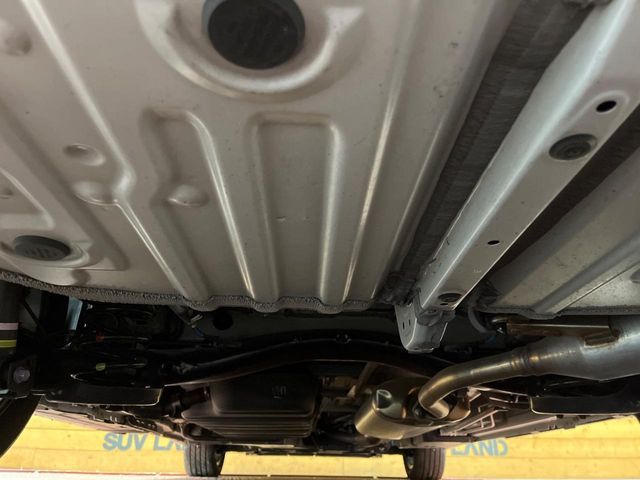 TOYOTA VOXY HYBRID 2023 Image 31