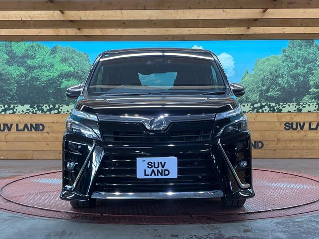 TOYOTA VOXY 2020 Image 31