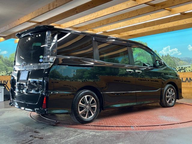 TOYOTA VOXY 2020 Image 31