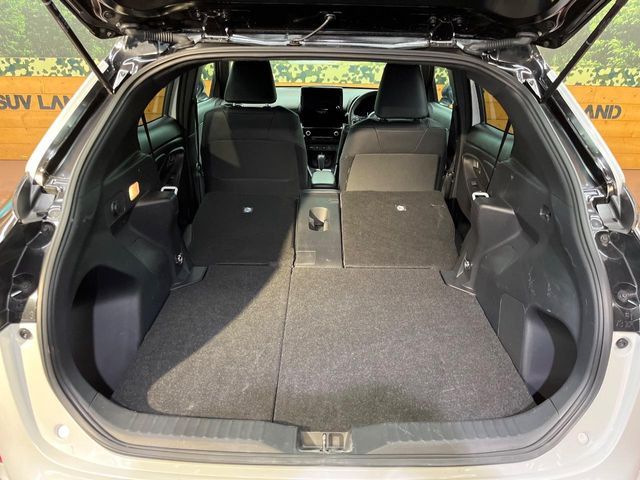 TOYOTA YARIS CROSS HYBRID 2025 Image 31