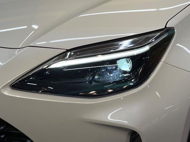 TOYOTA YARIS CROSS HYBRID 2025 Image 31