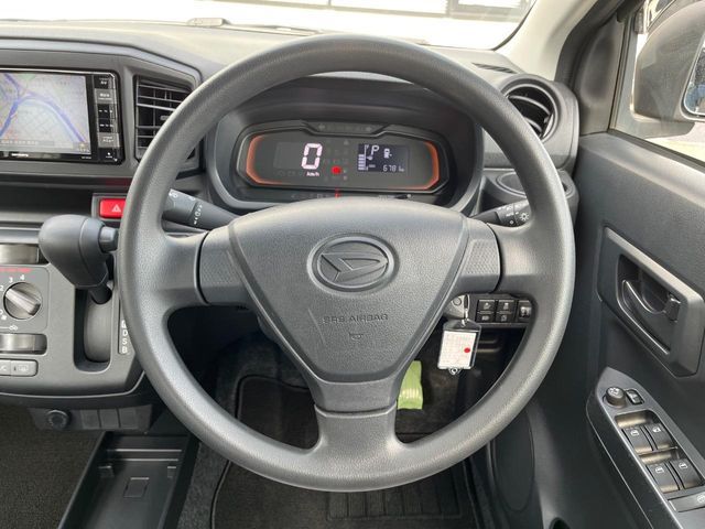 DAIHATSU MIRA E:S 2022 Image 31