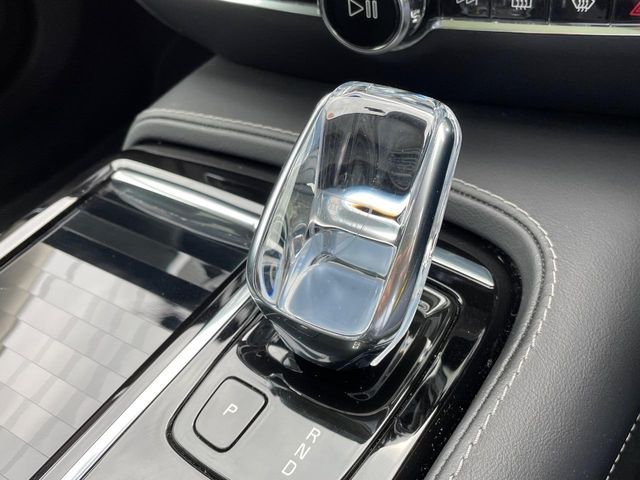 VOLVO V60 2021 Image 31