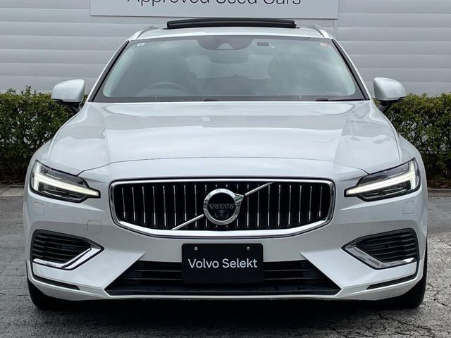 VOLVO V60 2021 Image 31