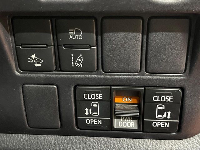 TOYOTA ESQUIRE 2020 Image 31